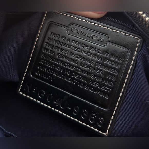 Coach Vintage Black Bag! - Picture 7 of 7